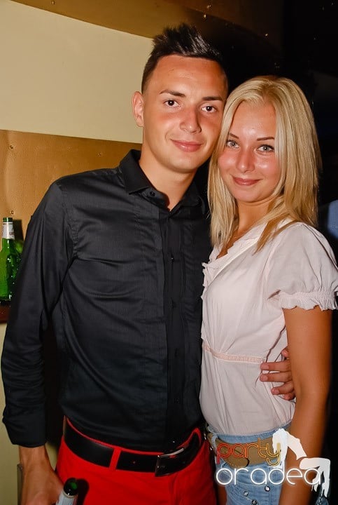 Petrecerea Kamikaze continuă, 