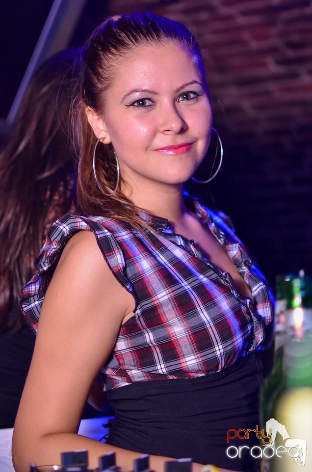 Petrecerea nu se opreşte!, 