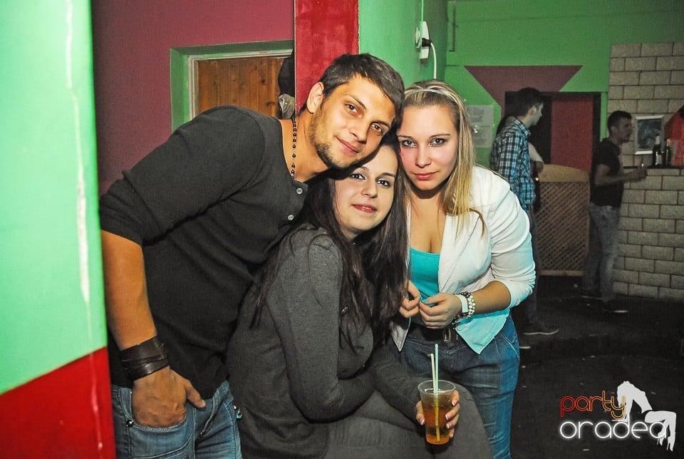 Pezsgő Party, Royal Party House