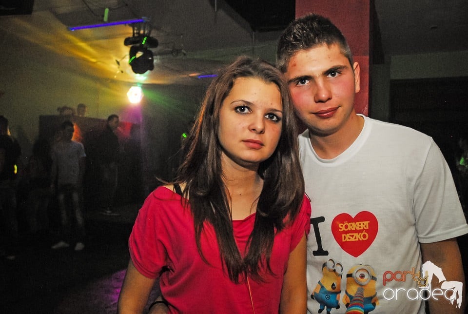 Pezsgő Party, Royal Party House