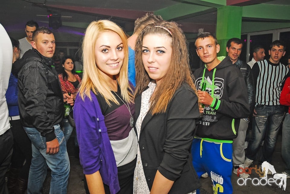 Pezsgő Party, Royal Party House