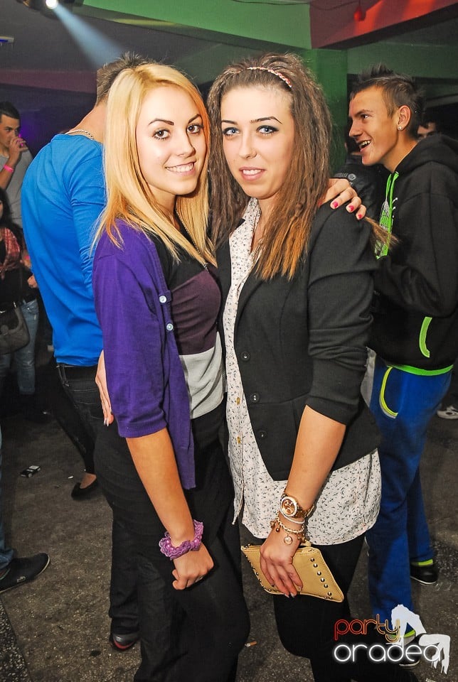 Pezsgő Party, Royal Party House