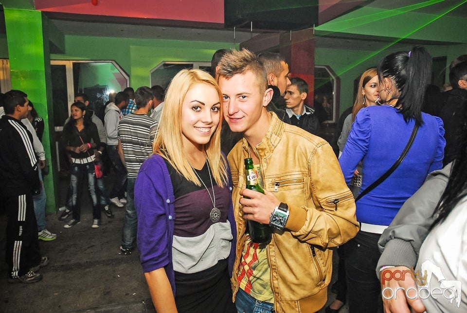 Pezsgő Party, Royal Party House