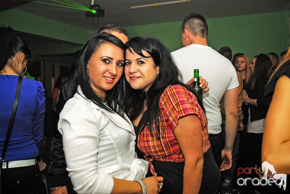 Pezsgő Party, Royal Party House