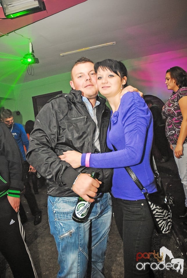 Pezsgő Party, Royal Party House