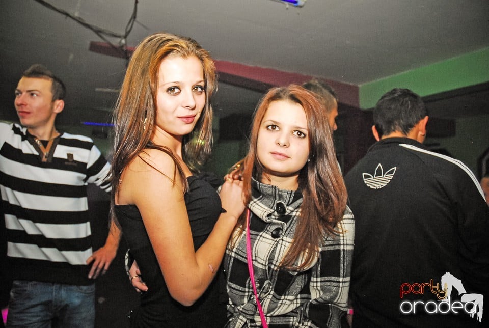 Pezsgő Party, Royal Party House