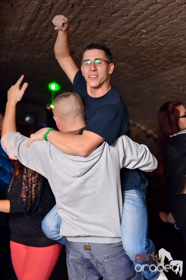 PKED Afterparty în Gekko, Gekko-Bánya