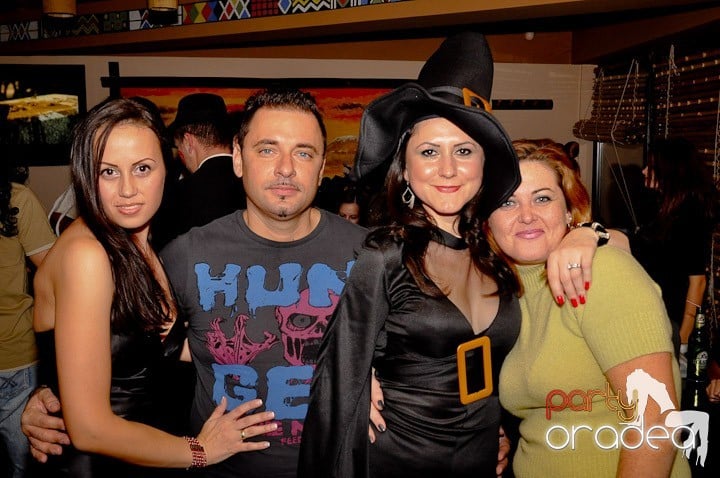 PKED Halloween Party, Zulu Caffe