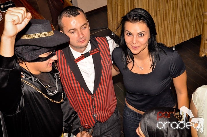 PKED Halloween Party, Zulu Caffe