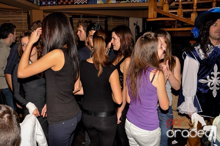 PKED Halloween Party, Zulu Caffe