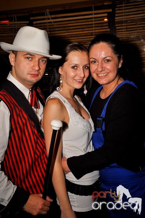 PKED Halloween Party, Zulu Caffe