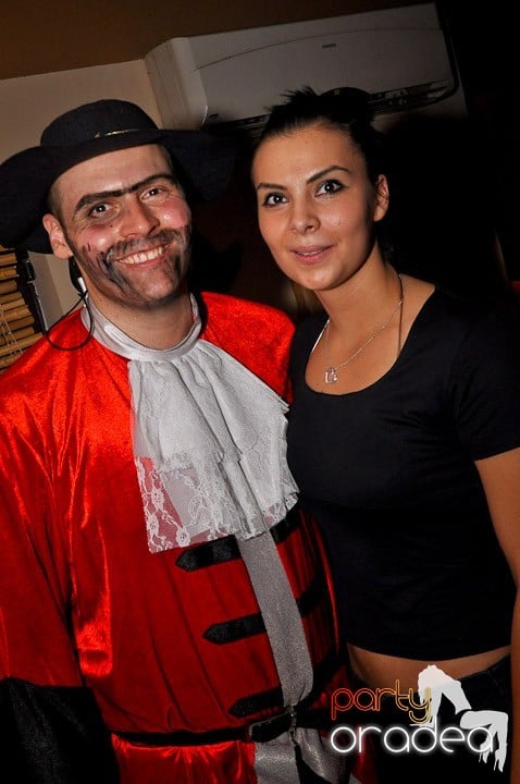 PKED Halloween Party, Zulu Caffe