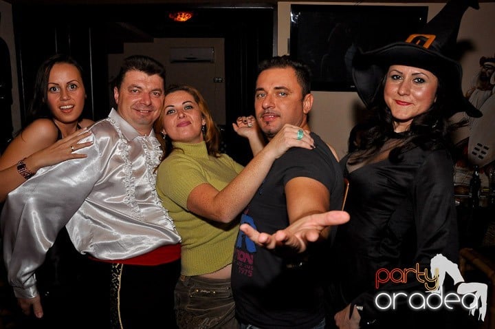 PKED Halloween Party, Zulu Caffe