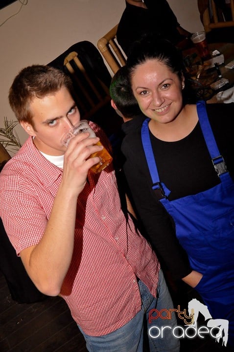 PKED Halloween Party, Zulu Caffe