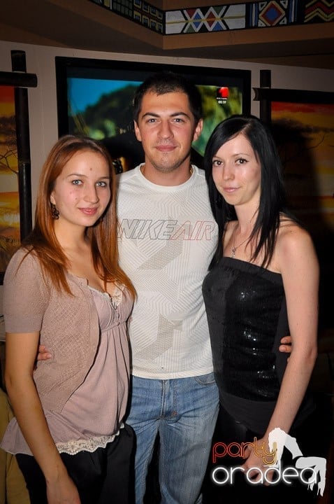 PKED Party în Zulu, Zulu Caffe