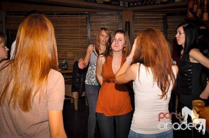 PKED Party în Zulu, Zulu Caffe