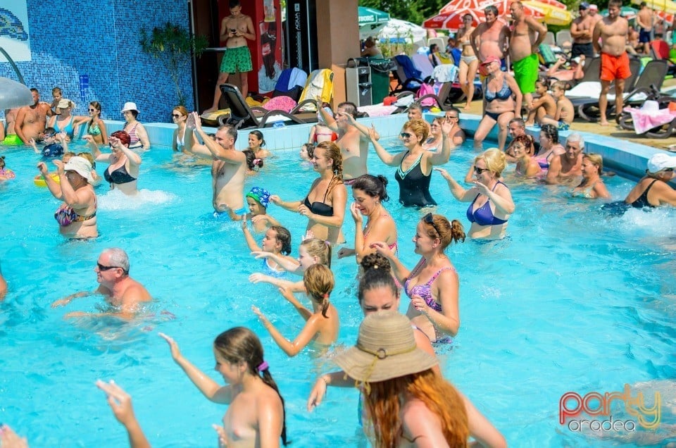 Pool Party, Hotel Internaţional