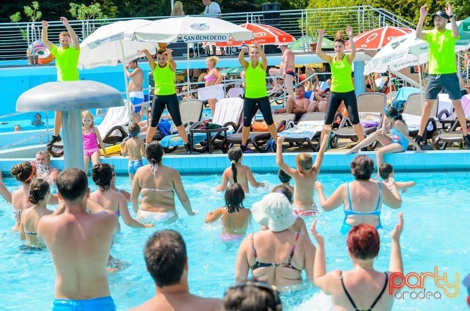 Pool Party, Hotel Internaţional