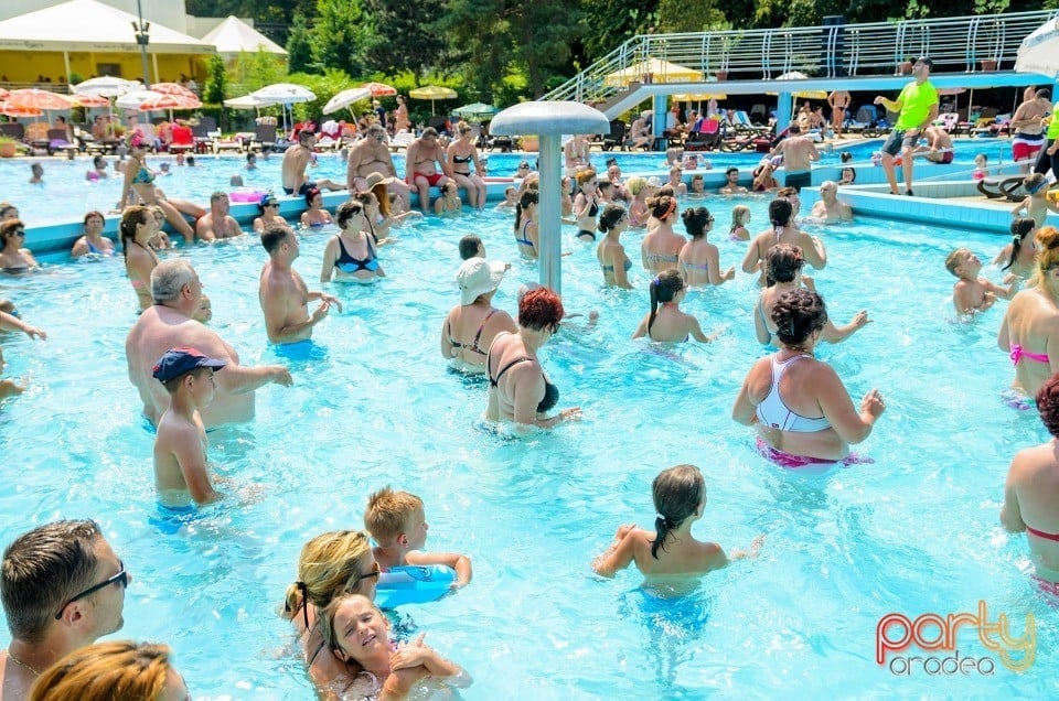 Pool Party, Hotel Internaţional
