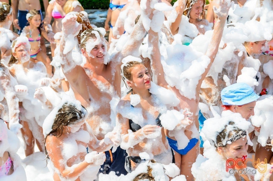 Pool Party, Hotel Internaţional