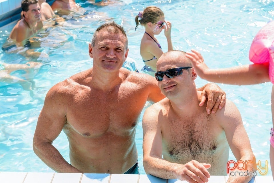 Pool Party, Hotel Internaţional