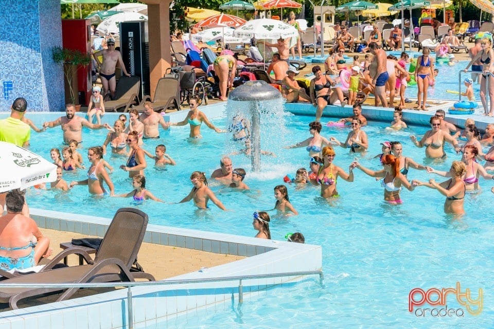 Pool Party, Hotel Internaţional