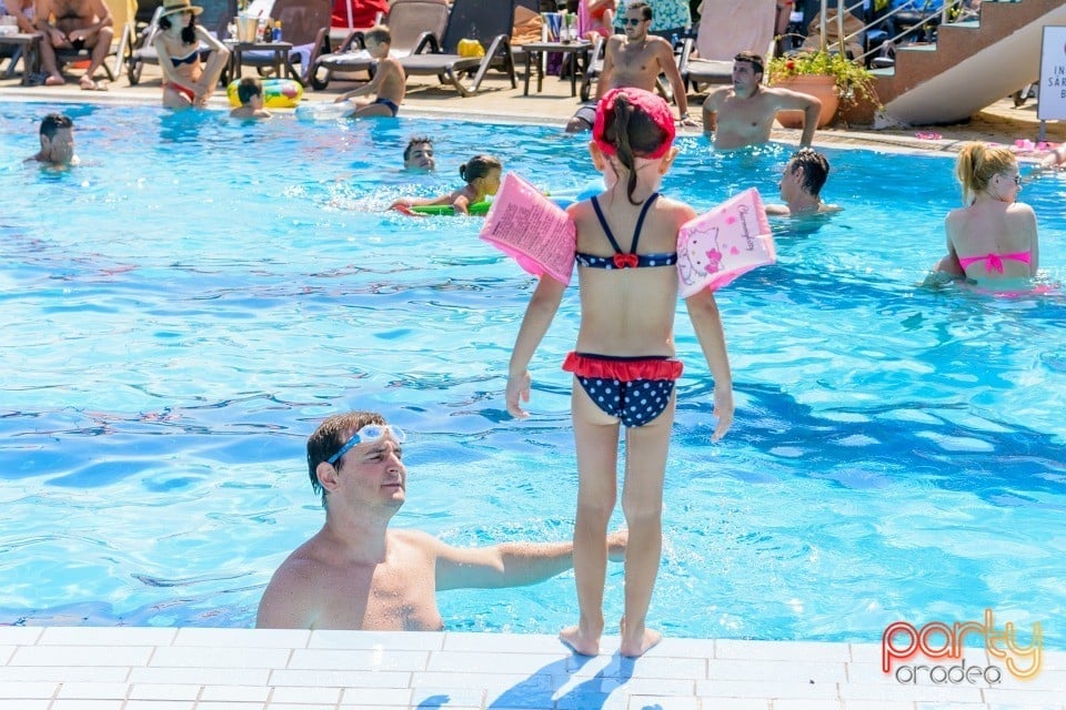 Pool Party, Hotel Internaţional