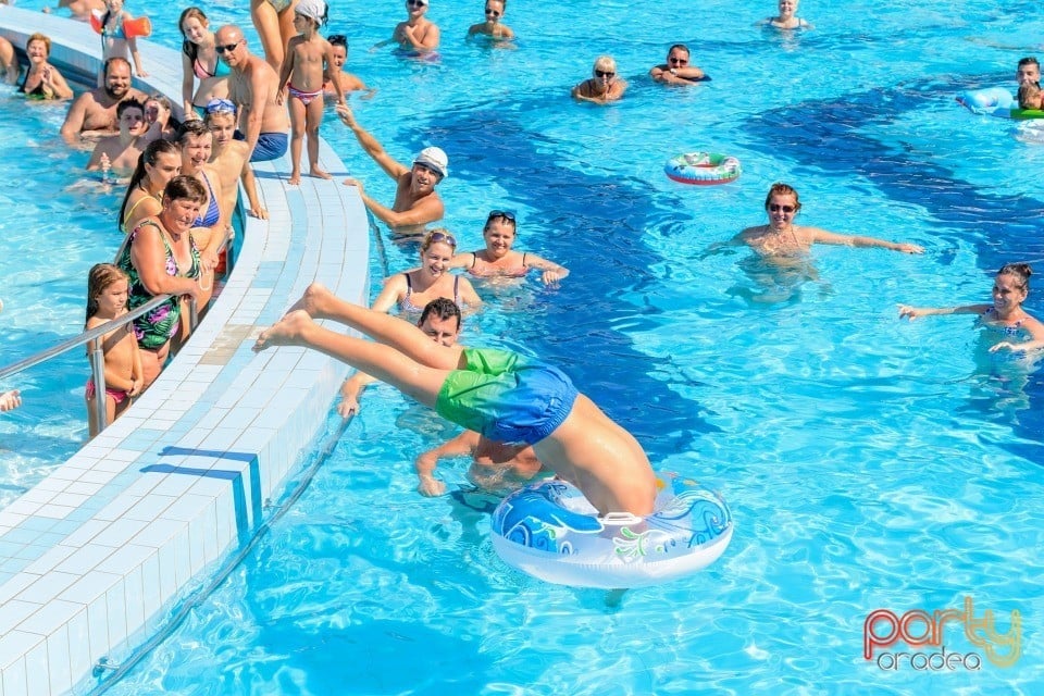 Pool Party, Hotel Internaţional