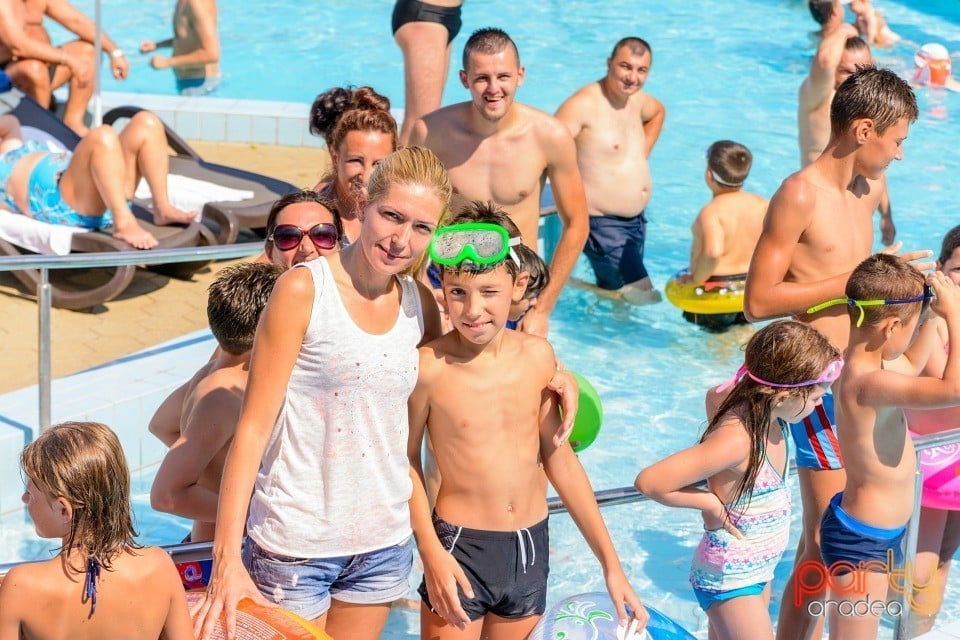 Pool Party, Hotel Internaţional