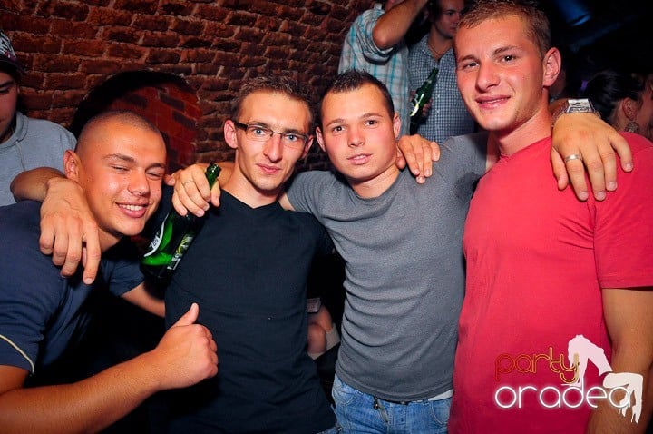 Poze petrecere Escape, 