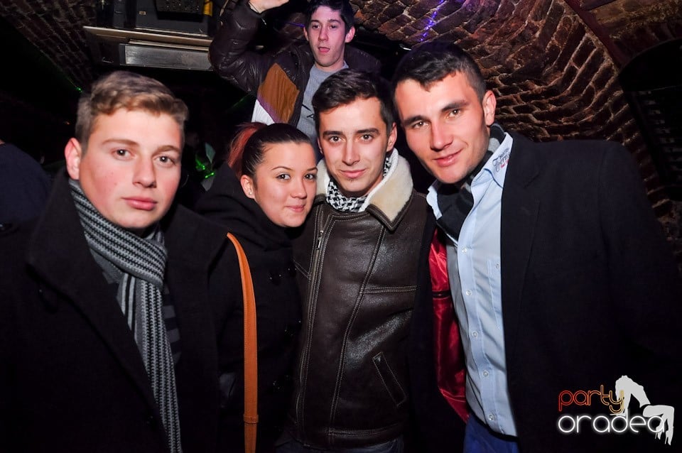 Promo Night în Club Escape, 