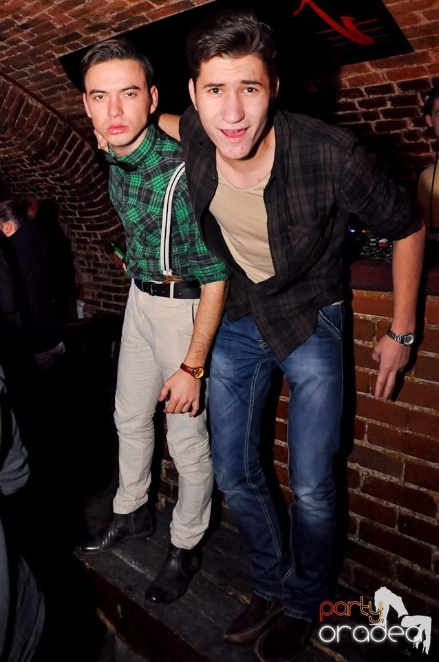 Promo Night în Club Escape, 