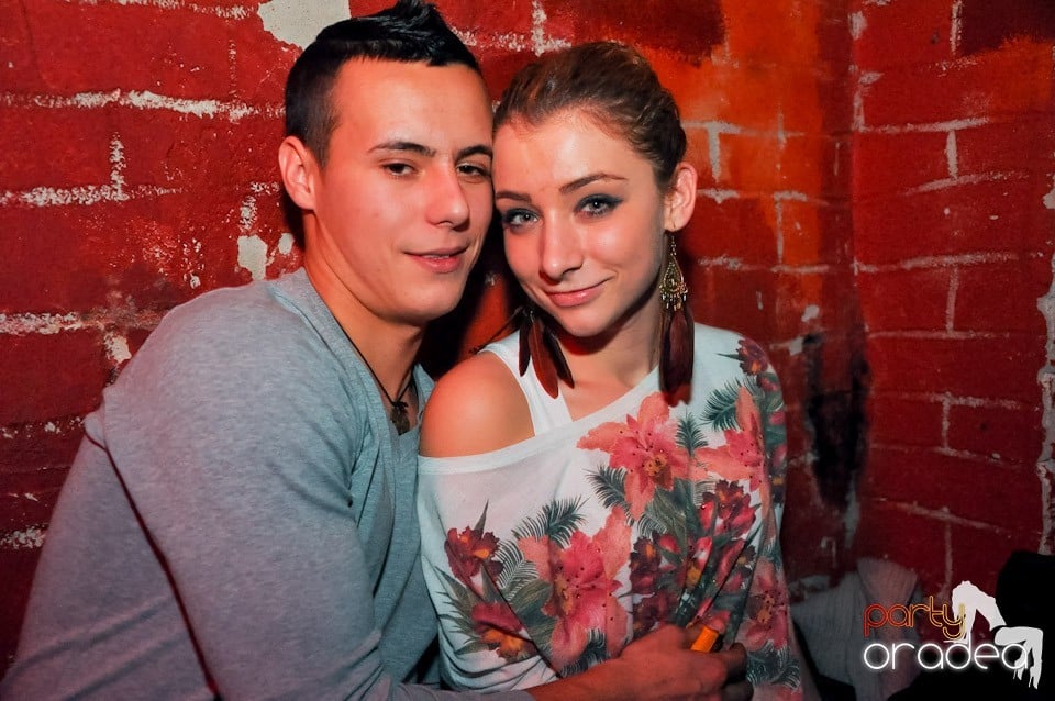 Promo Night în Club Escape, 