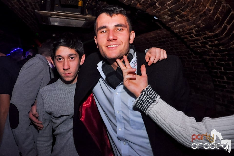 Promo Night în Club Escape, 