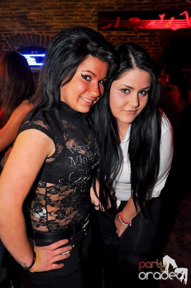 Promo Night în Club Escape, 