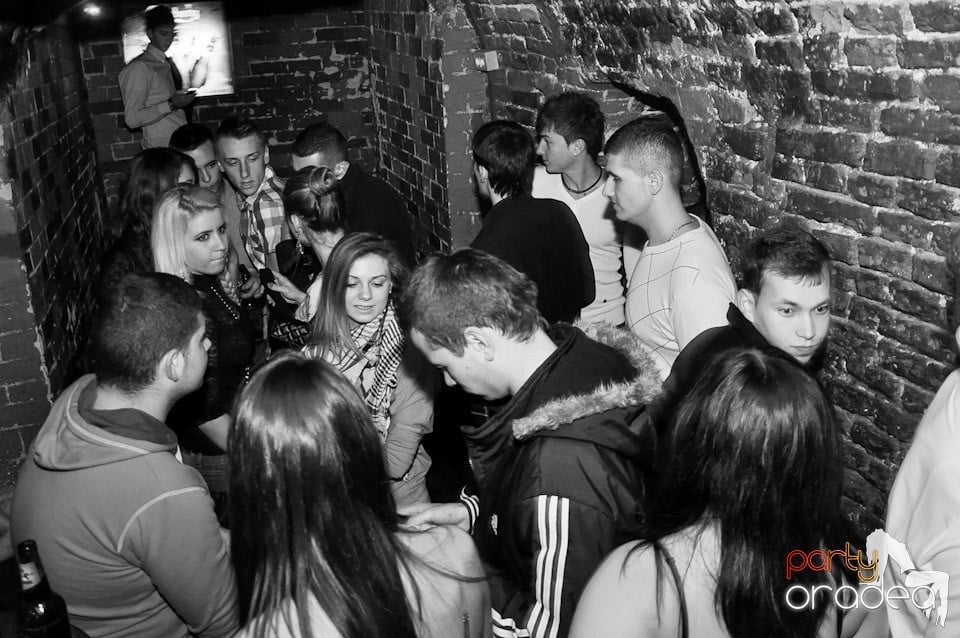 Promo Night în Club Escape, 