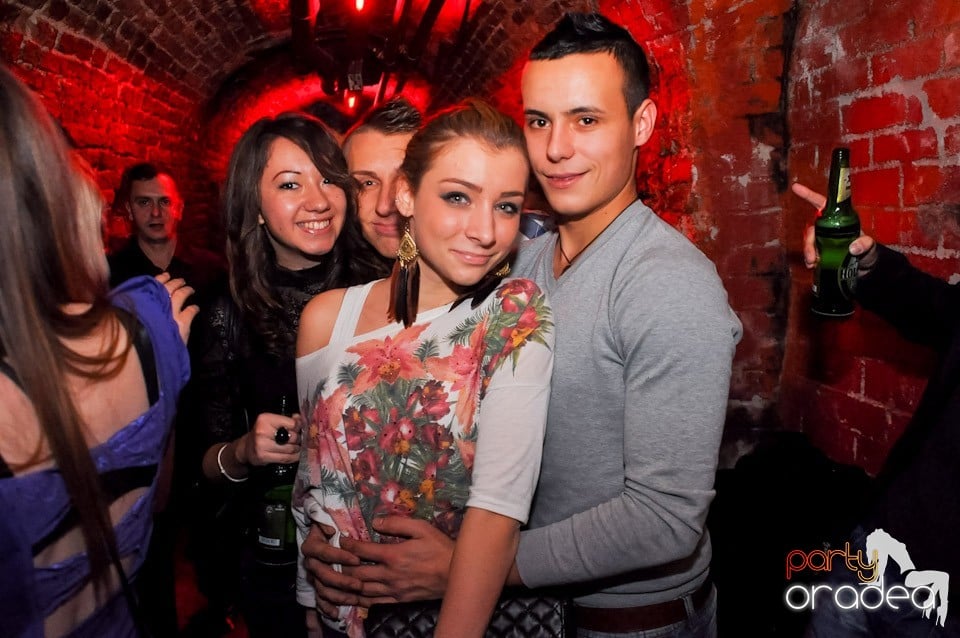 Promo Night în Club Escape, 