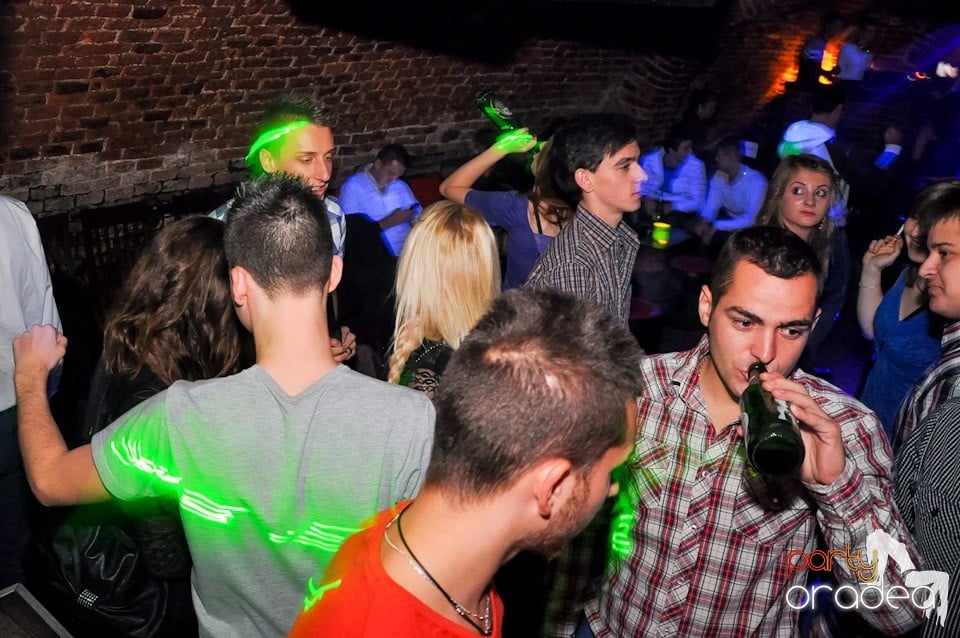 Promo Night în Club Escape, 