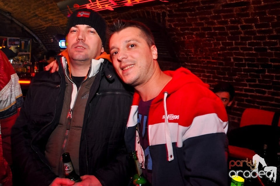 Promo Night în Club Escape, 