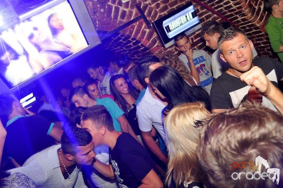 Promo Weekend în Club Escape, 