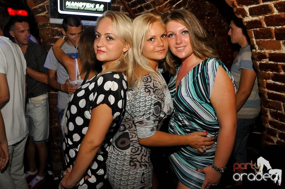 Promo Weekend în Club Escape, 