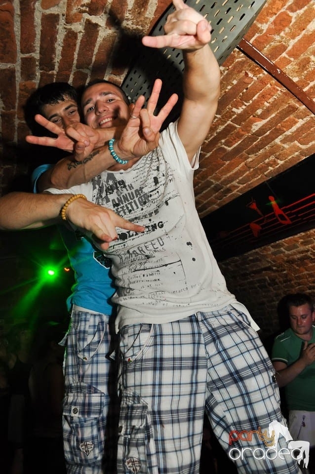 Promo Weekend în Club Escape, 