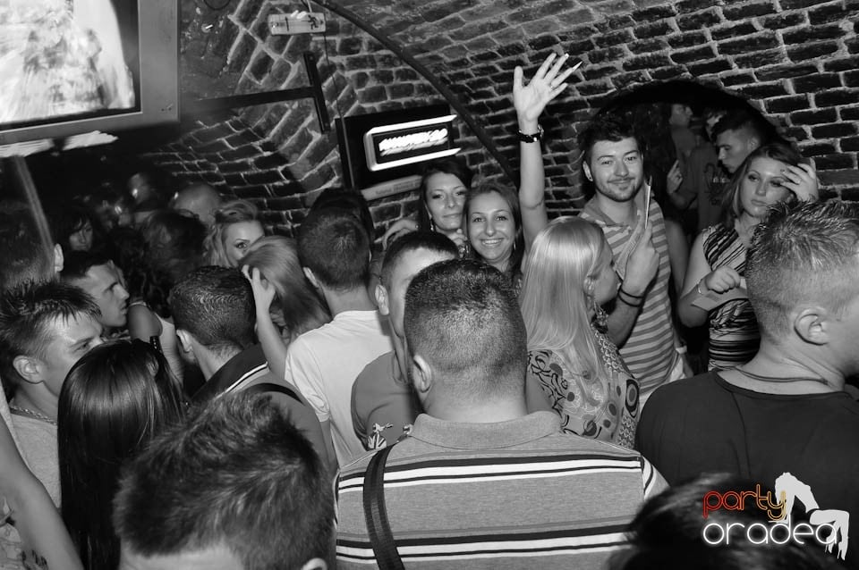 Promo Weekend în Club Escape, 