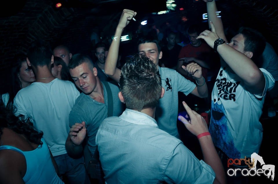 Promo Weekend în Club Escape, 