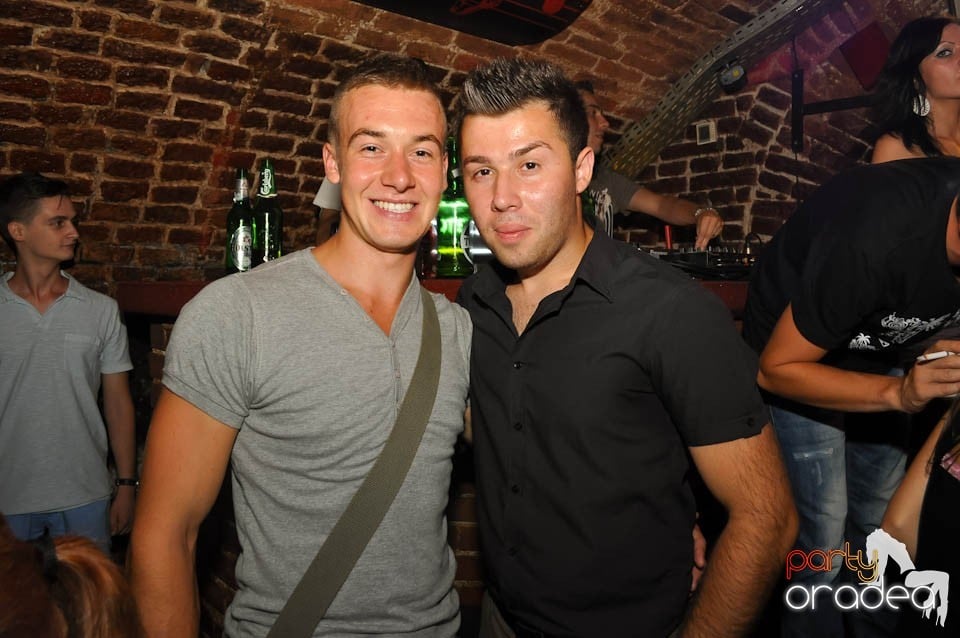 Promo Weekend în Club Escape, 