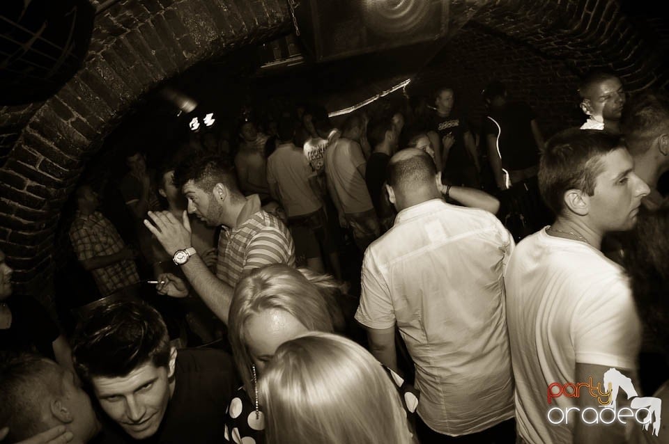 Promo Weekend în Club Escape, 