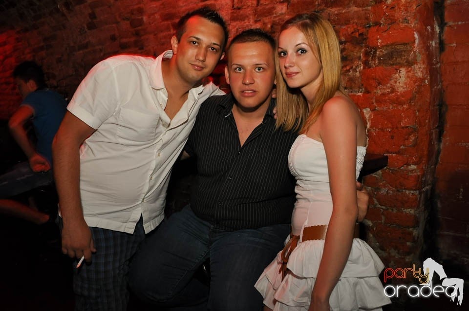 Promo Weekend în Club Escape, 