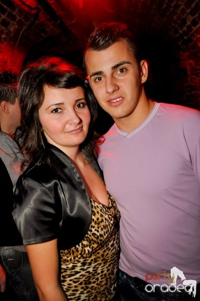 Raise your drinks and party with us, 