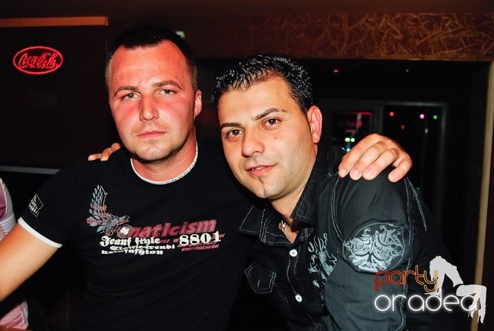 Real Clubbing Night în Club Seven, 