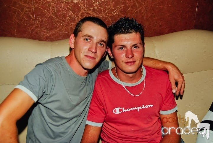 Real Clubbing Night în Club Seven, 